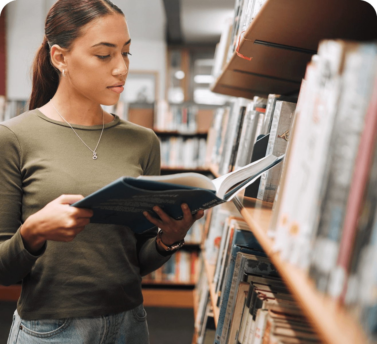 Laurie Petrou on editing her debutnovel